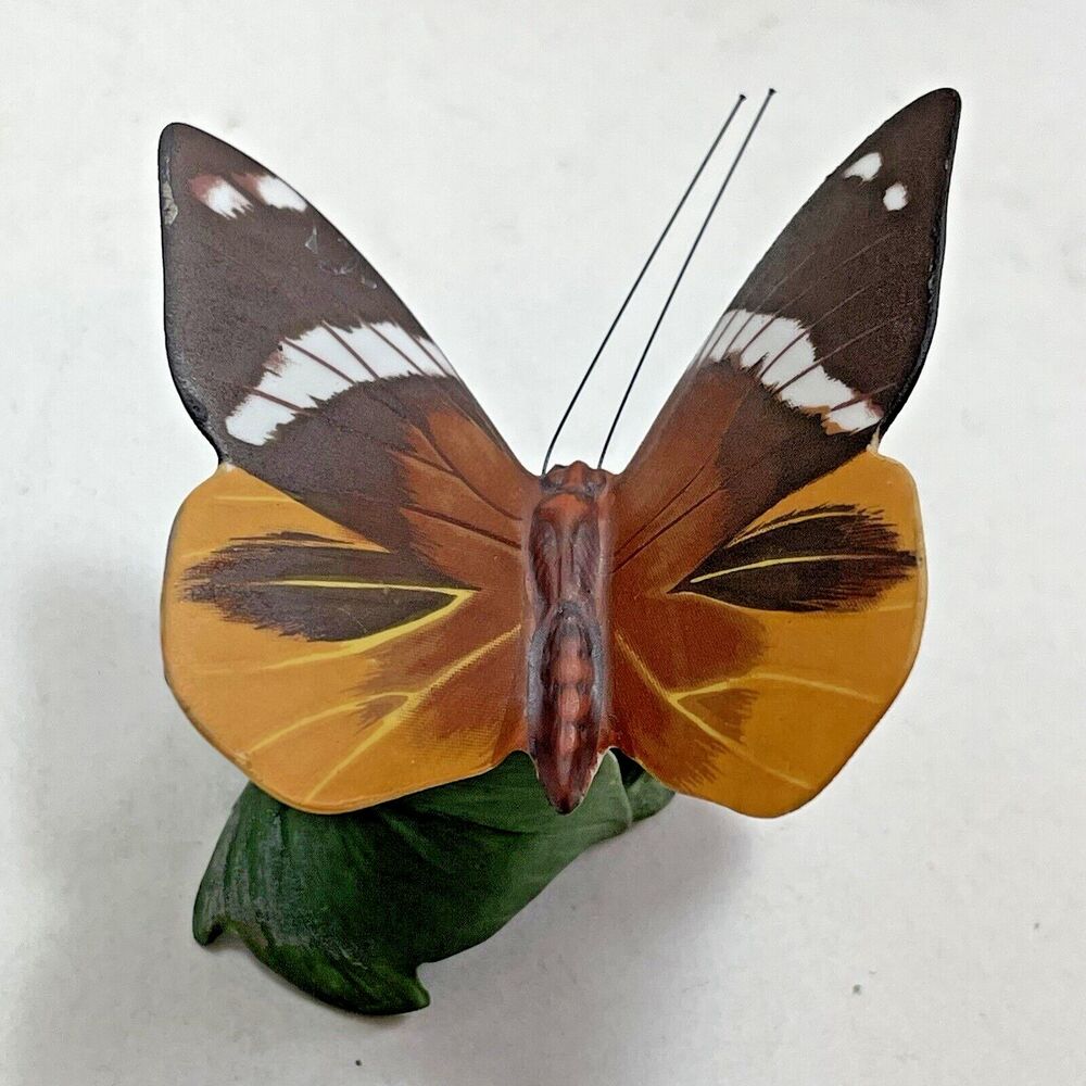 Franklin Mint Hargreaves Butterflies of the World Tufted Jungle King Blue Flower
